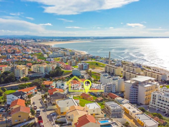 Moradia com vista de mar a curta distância da praia FH2462 78