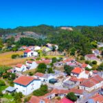 Moradia T2 para restauro total em Caceira, a apenas 4 minutos da Figueira da Foz. 10